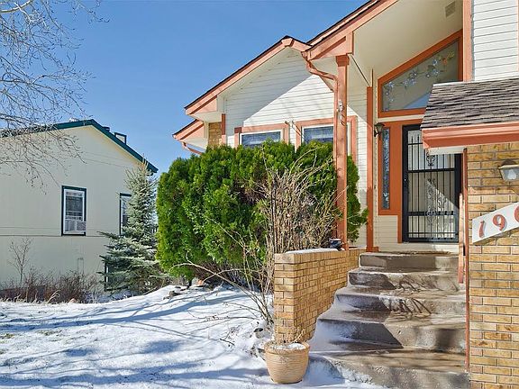 Step Up Entry to Covered Porch