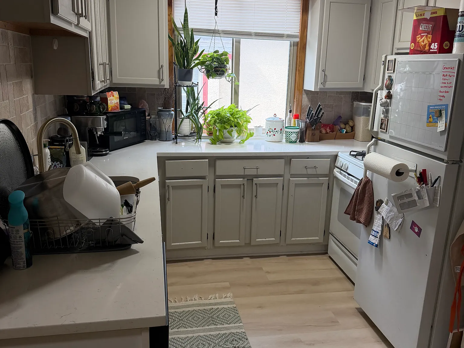 2 bed, 750 sqft, $1,790 — Photo 2