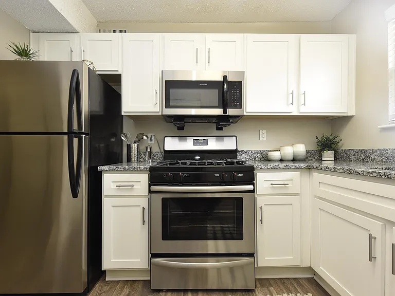 Experience elegance and efficiency in this beautifully designed modern kitchen.