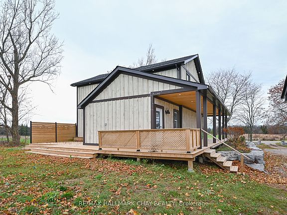 3rd image of 5445 Concession Rd #6