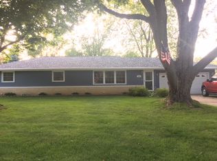 3355 S El Sirroco Dr, New Berlin, WI 53151