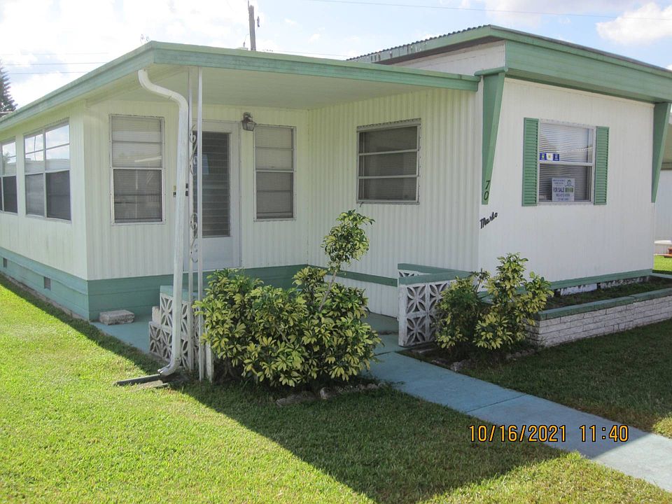 1st image of 70 Violet Ln #70