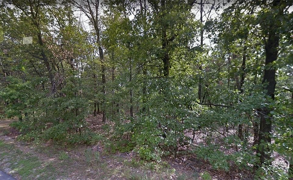 1st image of Falcon Ln