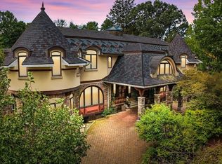 296 Durie Ave, Closter, NJ 07624