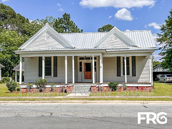 3rd image of 304 N Caswell St
