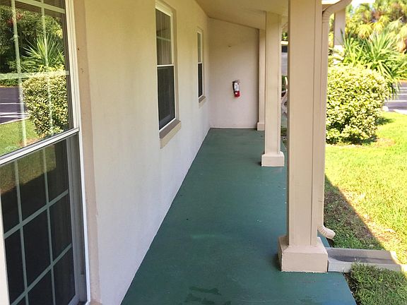 2nd image of 1001 N Plantation Dr #1E1