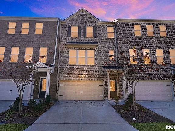 2nd image of 3447 Hidden Valley Cir