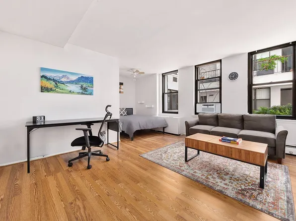 3 Hanover Sq APT 21E, Manhattan, NY 10004