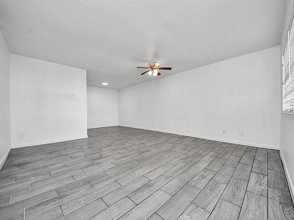 5th image of 6200 W Tidwell Rd APT 703
