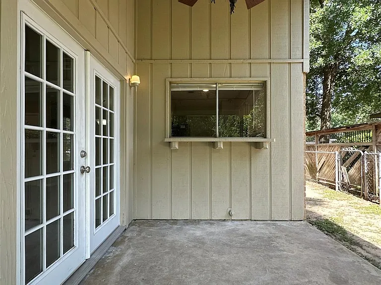 26403 Hunters Hollow Dr — Photo 23