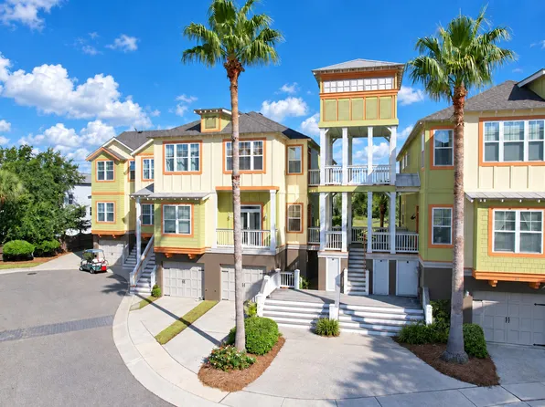 204 Michigan Ave #C4, Folly Beach, SC 29439