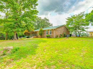 2275 Petty Rd, Charlotte, TN 37036