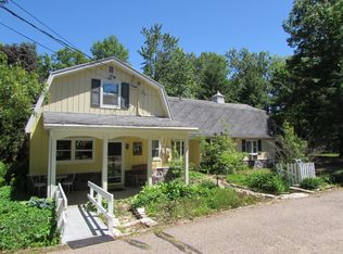 N1118 County Rd E, Waupaca, WI 54981