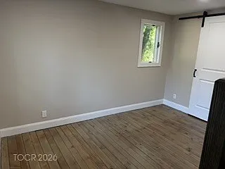 6 Standish Ln — Photo 10
