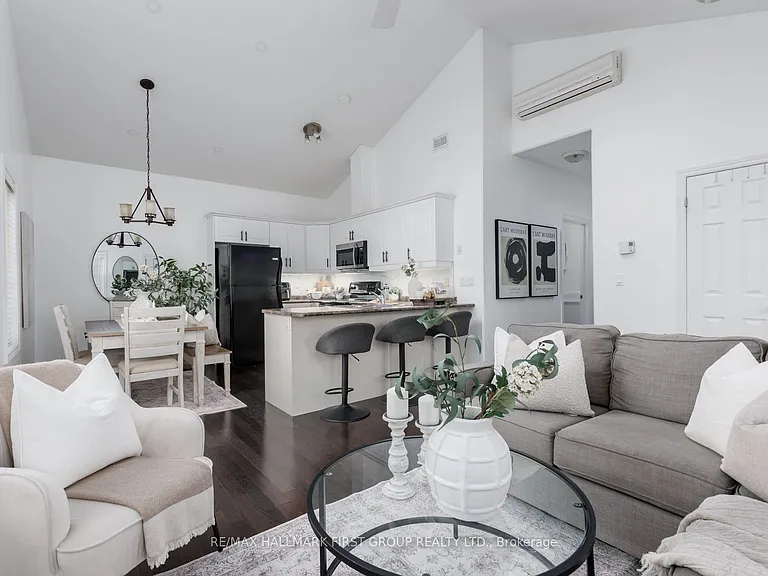 325 Densmore Rd #1501 — Photo 12