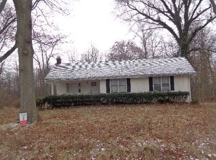 6882 New Castle Rd, Lowellville, OH 44436