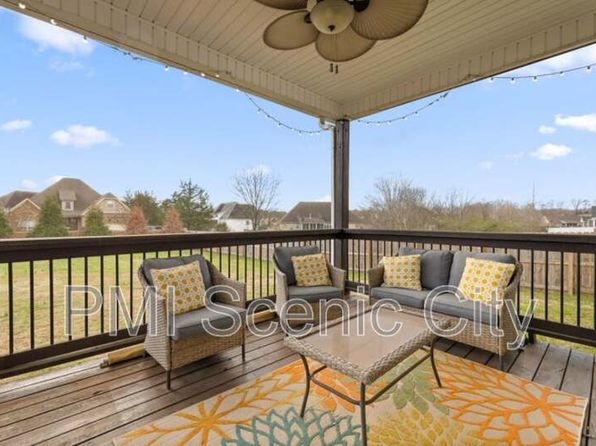 8522 Blanche Rd, Ooltewah, TN 37363