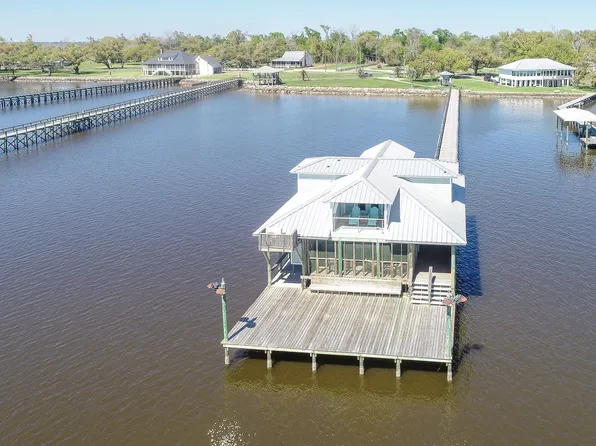 191 Oliver St, Lake Charles, LA 70607