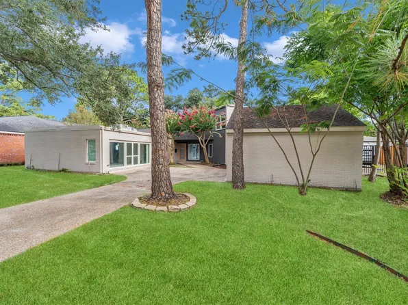 10722 Ella Lee Ln, Houston, TX 77042