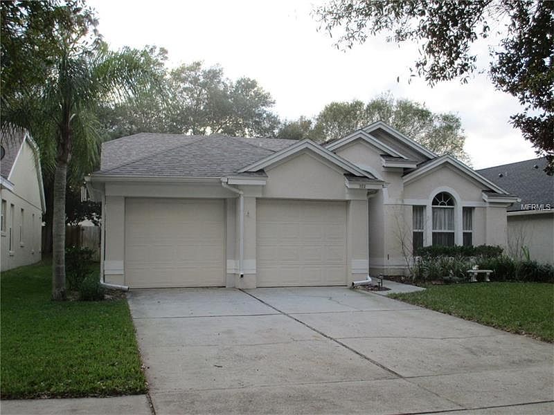 1st image of 972 N Lake Claire Cir