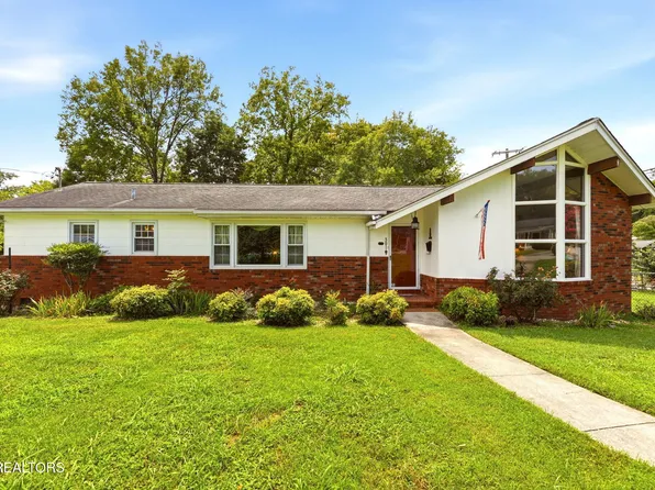 301 Cross St, Clinton, TN 37716