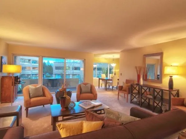 4545 Sand Point Way NE APT 207, Seattle, WA 98105