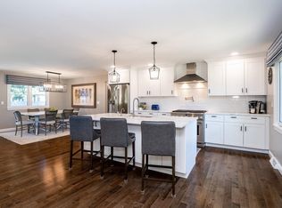 48 Willow Brook Rd, Longmeadow, MA 01106