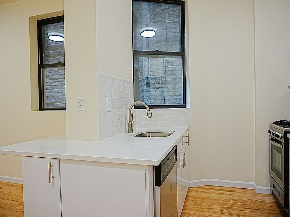 1st image of 154 Columbus Ave APT 3N