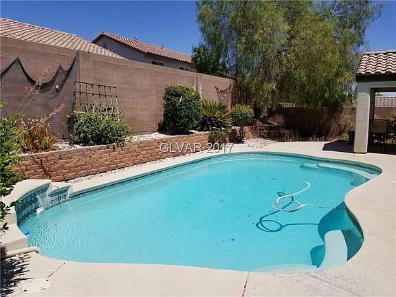 5th image of 1015 Silver Retreat Ct