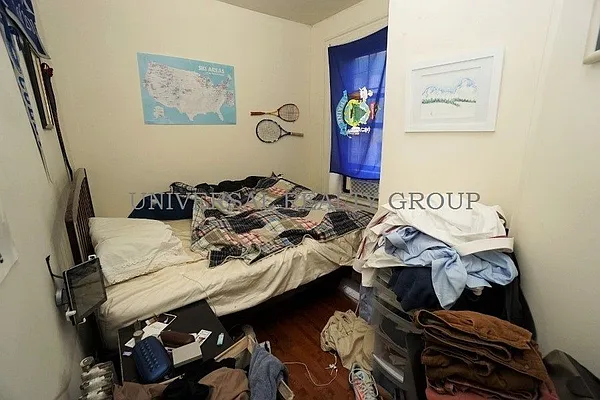 Rented by Universal Realty Group | media 14