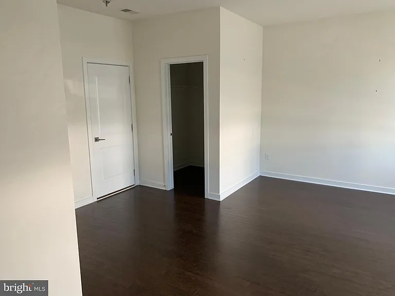 16 Manchester Dr — Photo 15