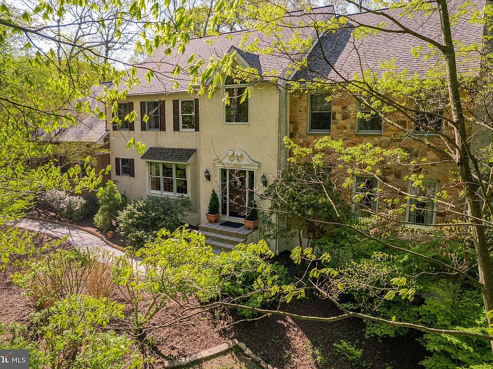 154 Barton Dr, Spring City, PA 19475 Zillow