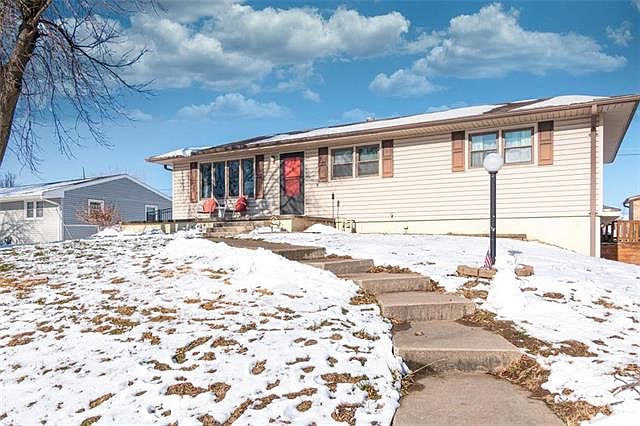 1st image of 3119 Nanette Dr
