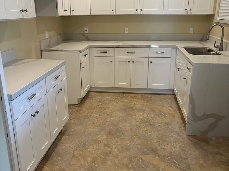 1172 E Orange Grove Blvd — Photo 8