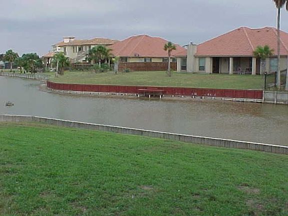 2nd image of 3202 Noble Dr
