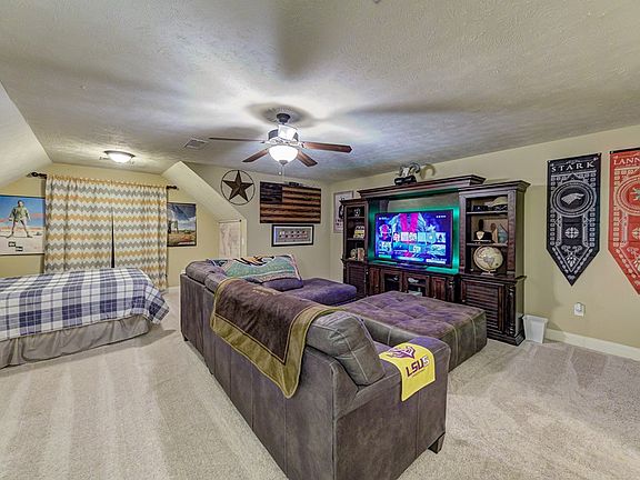 4th image of 219 Olde Trace Dr