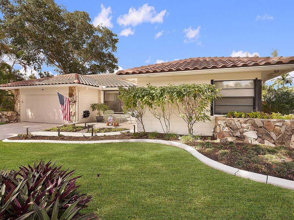 1st image of 1051 NW 95th Avenue