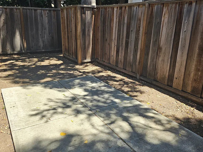 1860 Ednamary Way — Photo 1