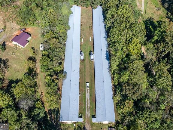 4th image of 7930 Henderson Mountain Rd