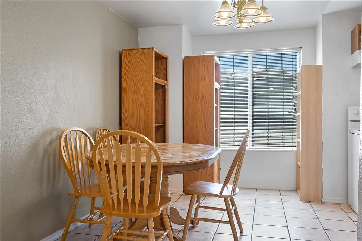 4 bed, $465 — Photo 4