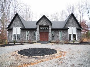304 Lees Chapel Rd, Sweetwater, TN 37874