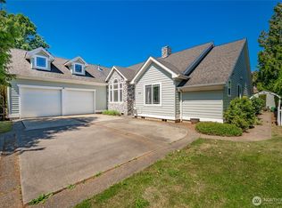 872 Sunrise Dr, Lynden, WA 98264