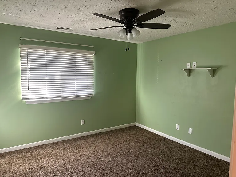 10567 Lynn Ln #10 — Photo 5