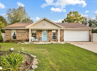 1491 Aspen Cir, Elkins, AR 72727