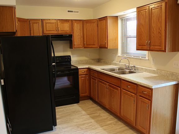 3rd image of 525 N Osage St APT 2