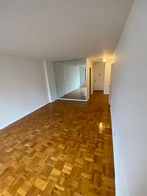 Sold by Schwartz Barton & Associates LTD | media 21