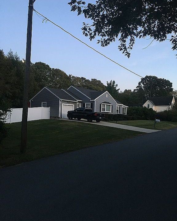 2nd image of 26 Highland Ave