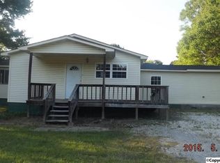 22853 Tammy Ln, Athens, AL 35613