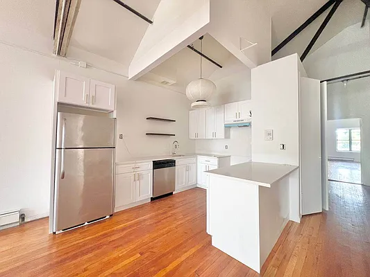 Rented by Doorway NYC, LLC | media 10