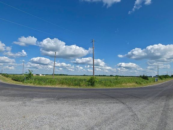 3rd image of 1948 Cordell Rd